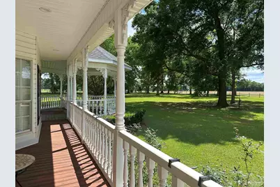 5168 Beck Ave, Jay, FL 32565 - Photo 4