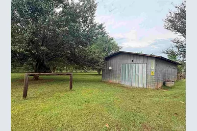 5168 Beck Ave, Jay, FL 32565 - Photo 44