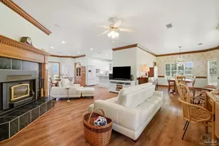 5168 Beck Ave, Jay, FL 32565 - Photo 6