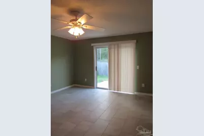 2018 Marquesas Ln, Pensacola, FL 32506 - Photo 8
