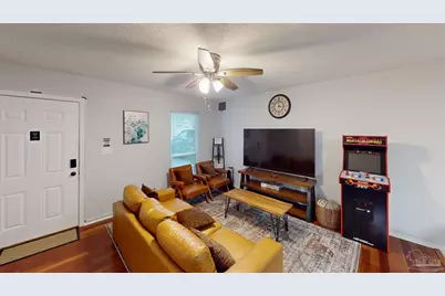 3900 Baywoods Dr, Pensacola, FL 32504 - Photo 2