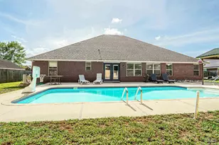 5580 Madelines Way, Pace, FL 32571 - Photo 2