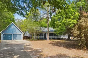 1515 Oak Shore Dr, Gulf Breeze, FL 32563 - Photo 50