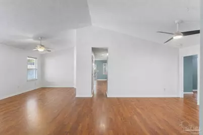 1739 Ivalea Cir, Navarre, FL 32566 - Photo 14