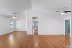 1739 Ivalea Cir, Navarre, FL 32566 - Photo 14