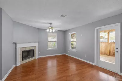 1739 Ivalea Cir, Navarre, FL 32566 - Photo 10