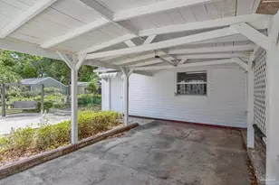 1715 E Strong St, Pensacola, FL 32501 - Photo 34