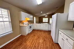 4856 Genevive Ct, Pensacola, FL 32526 - Photo 4