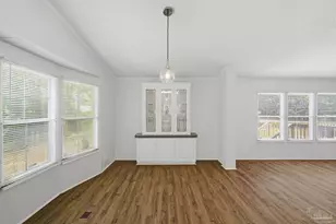 8865 Ashland Ave, Pensacola, FL 32534 - Photo 8