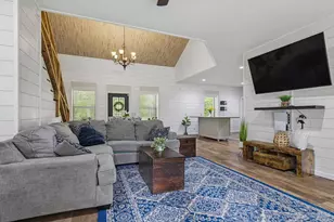 1660 Annie Penton Rd, Jay, FL 32565 - Photo 20