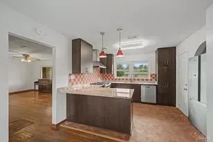 790 Whitney Dr, Pensacola, FL 32503 - Photo 12