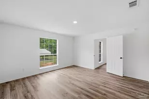 711 Nancy Ln, Molino, FL 32577 - Photo 14