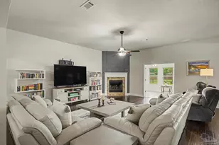 9177 Iron Gate Blvd, Milton, FL 32570 - Photo 14