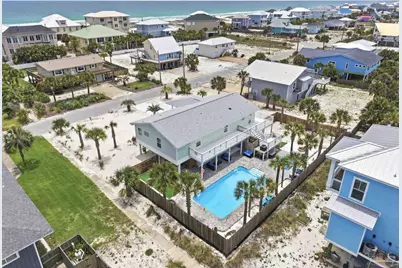 1407 Maldonado Dr, Pensacola Beach, FL 32561 - Photo 2