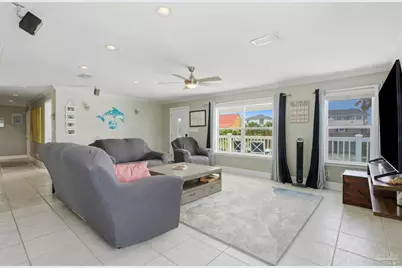1407 Maldonado Dr, Pensacola Beach, FL 32561 - Photo 6