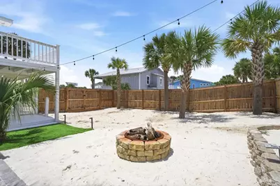 1407 Maldonado Dr, Pensacola Beach, FL 32561 - Photo 34