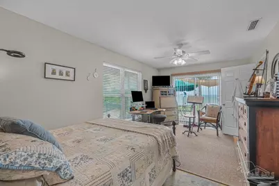 1817 Navarre Sound Cir, Navarre, FL 32566 - Photo 32