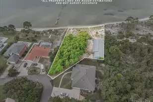 1817 Navarre Sound Cir, Navarre, FL 32566 - Photo 4