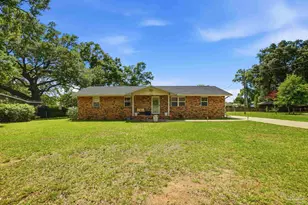 4653 Dean Dr, Pace, FL 32571 - Photo 2
