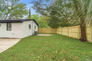 4596 Monpellier Dr, Pensacola, FL 32505 - Photo 32