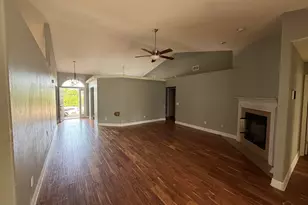 5589 Colinas Verde Dr, Milton, FL 32570 - Photo 6