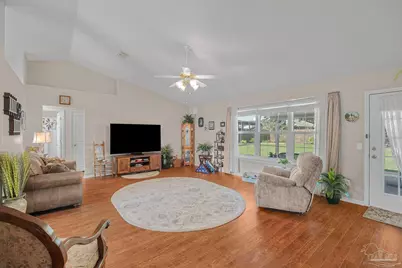 7143 Clearwood Rd, Pensacola, FL 32526 - Photo 12