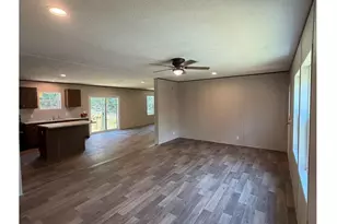 11226 N Lakeview Dr, Milton, FL 32583 - Photo 20