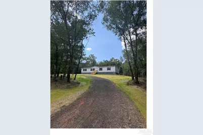 11226 N Lakeview Dr, Milton, FL 32583 - Photo 2