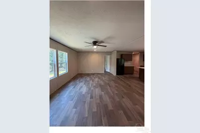 11226 N Lakeview Dr, Milton, FL 32583 - Photo 12