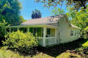 9765 N Loop Rd, Pensacola, FL 32507 - Photo 2