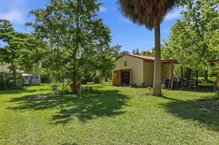 9765 N Loop Rd, Pensacola, FL 32507 - Photo 28