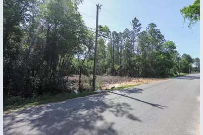 3134 Wells Beach Rd, Navarre, FL 32566 - Photo 1