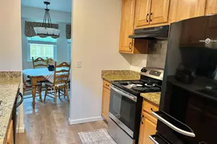 2410 Parker Dr, Niceville, FL 32578 - Photo 2