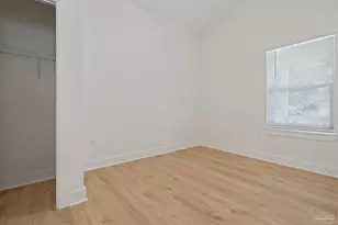 418 N C St, Pensacola, FL 32501 - Photo 4