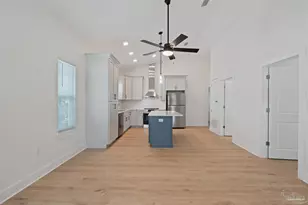 418 N C St, Pensacola, FL 32501 - Photo 12