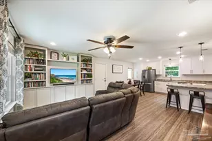 5618 Riviera Dr, Milton, FL 32583 - Photo 8