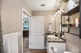 5618 Riviera Dr, Milton, FL 32583 - Photo 20