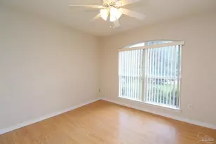 4150 Oak Pointe Dr, Gulf Breeze, FL 32563 - Photo 12