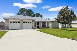 6435 Flagler Dr, Gulf Breeze, FL 32563 - Photo 2