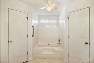 6435 Flagler Dr, Gulf Breeze, FL 32563 - Photo 12
