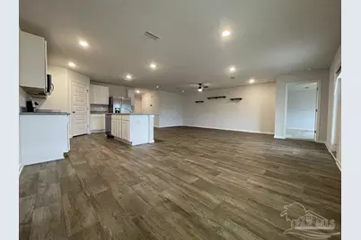 5628 Fulcina Ct, Milton, FL 32571 - Photo 2