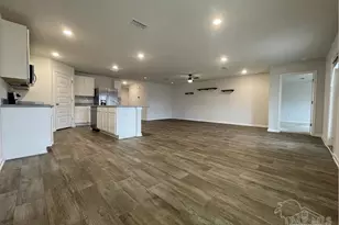 5628 Fulcina Ct, Milton, FL 32571 - Photo 2
