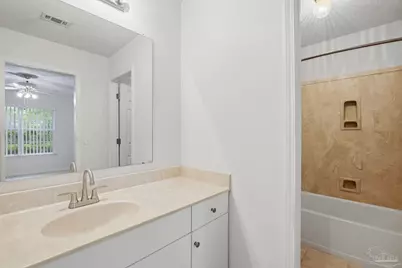 125 Memory Ln, Pensacola, FL 32503 - Photo 18