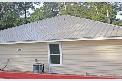6366 W Fairfied Dr #C, Pensacola, FL 32506 - Photo 2