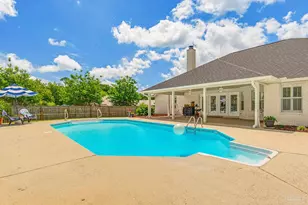 2018 Juno Cir, Pensacola, FL 32526 - Photo 68