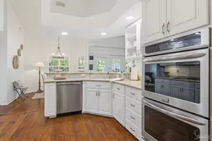 2018 Juno Cir, Pensacola, FL 32526 - Photo 34