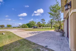 2933 Coral Strip Pkwy, Gulf Breeze, FL 32563 - Photo 4