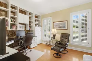 700 Bay Cliffs Rd, Gulf Breeze, FL 32561 - Photo 8