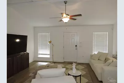 2202 N E St, Pensacola, FL 32501 - Photo 4