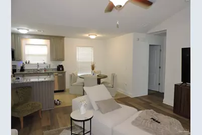 2202 N E St, Pensacola, FL 32501 - Photo 6